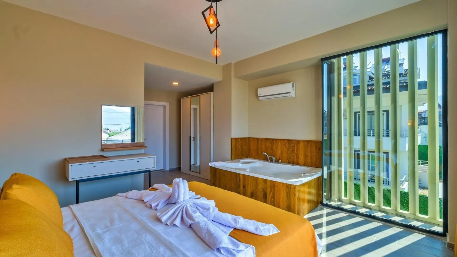 Fethiye 4 Bedroom Villa - 9269